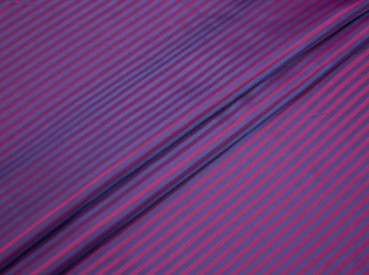 پارچه های پوشش چرمی: چرا می توان بافت عالی غیرقابل مقایسه ای را فراهم کرد؟